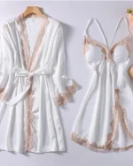 Ensemble kimono et une nuisette en dentelle blanc pour femme
